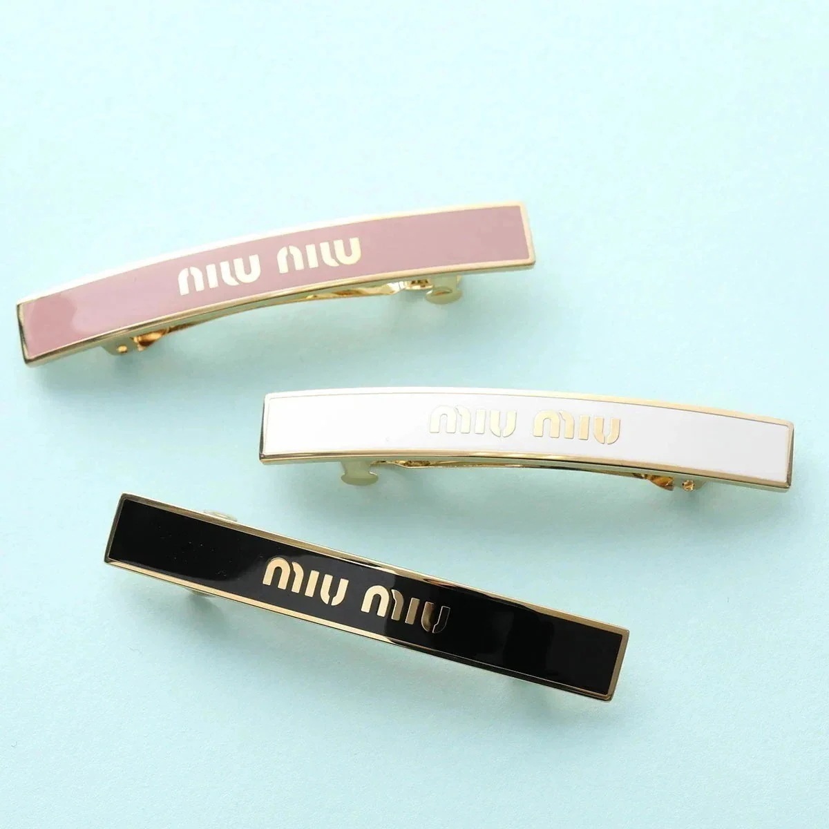 MIUMIU ミュウミュウ バレッタ 5IF172 2F6T レディース メタル ロゴ ヘアクリップ ヘアアクセサリー カラー3色