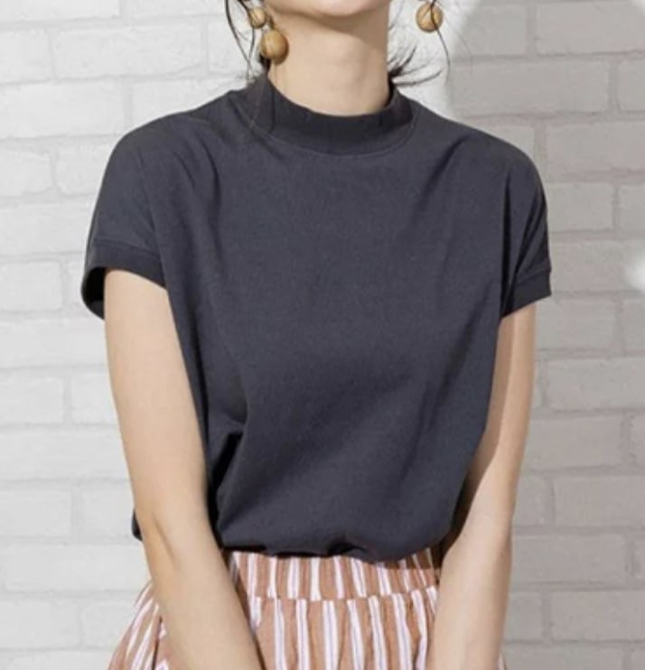 トップス Tシャツ カットソー 白トップス 袖あり 半袖 ドロップショルダー ラウンドネック ワイド リブ 伸縮性 綿 シンプル カジュアル おしゃれ お洒落 大人女子 こなれ感 ラフ 無地 春 夏