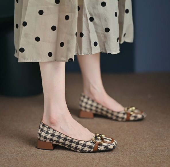 パンプス ぺたんこパンプス ローヒール PU かわいい 大人可愛い きれいめ シンプル 大人 上品 おしゃれ お洒落 個性的 柄 春 夏 秋 冬 オールシーズン 誕生日 入学式 入園式 卒業式 卒園式