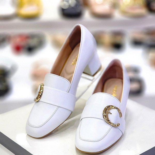 女性バックルミドルヒールローファーパンプス5CM