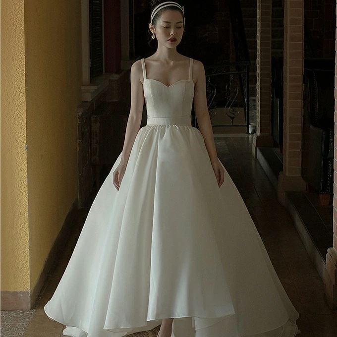 【最新設計】Lサイズ　　ロング ウェディングドレス 　吊りスカート　花嫁 結婚式 披露宴 フォマール ドレス シンプル Aライン　 ウエディング ドレス チュール 可愛い ブライド ドレス 発表