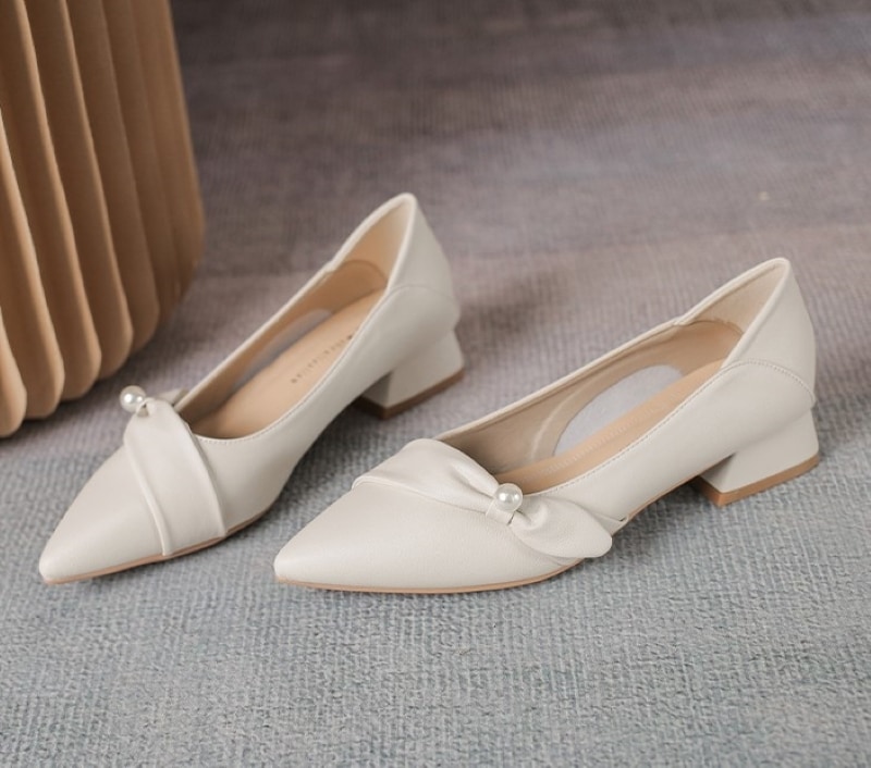靴 パンプス レディースシューズ レディースパンプス 2.5cmヒール 太ヒール ローヒール 歩きやすい 履きやすい きれいめ 大人 おしゃれ フォーマル 大人っぽい 春 秋 冬 入学式 入園式