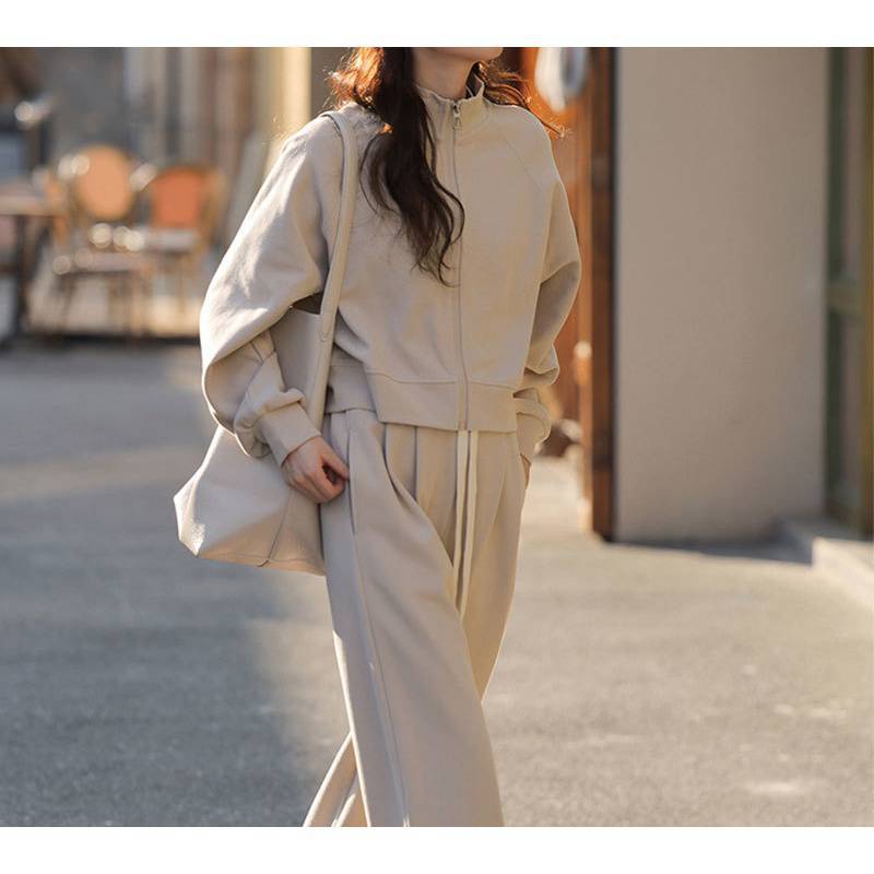 秋のおしゃれなレディースカジュアルスーツゆったりスタンドカラーカーディガン薄手スポーツトレーナージャケット