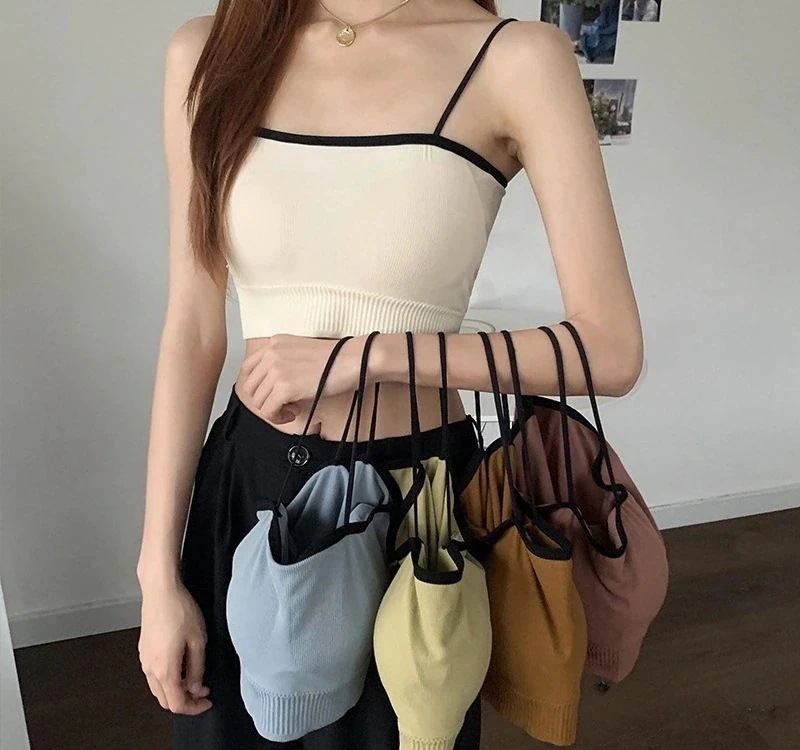3枚韓国 キャミソール ワンピース 美胸調整 3D カップ内臓ブラトップ インナー 美バスト ノンワイヤー 背中魅せ お家ヨガウェア カップ付きインナー キャミソール