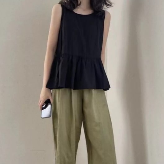 レディース トップス パンツ ボトムス ブラウス カットソー セットアップ ツーピース セット 2点セット クロップド丈 袖なし ノースリーブ ペプラム タック 3way 大人可愛い シンプル