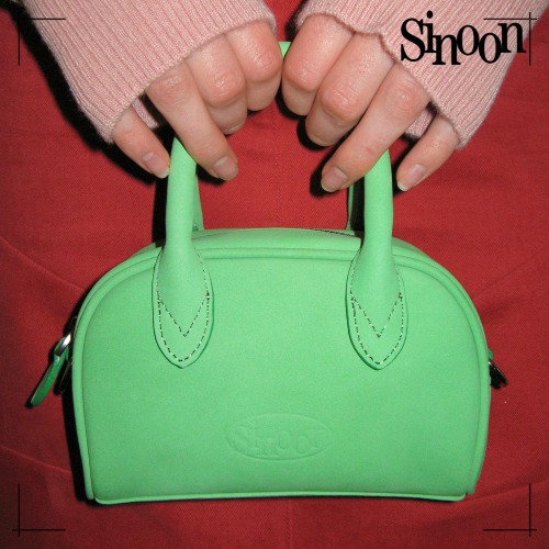 SINOON ミニバッグ SMOOTH MICRO BAG (APPLE GREEN)