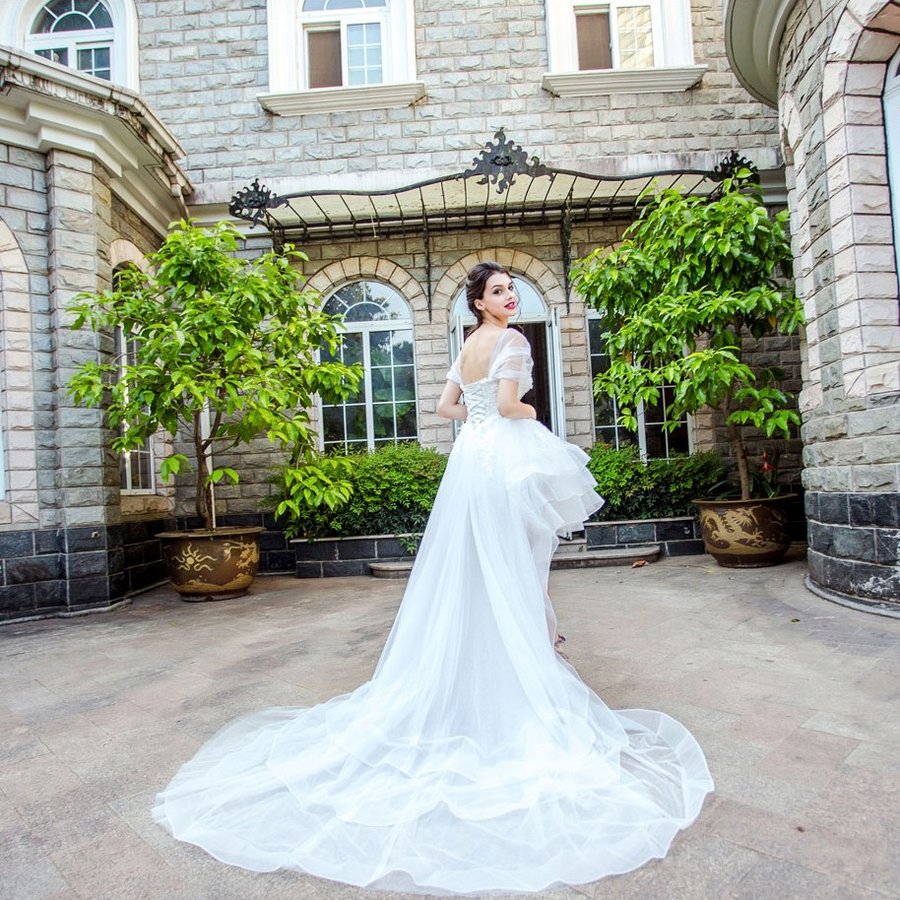 ウエディングドレス エンパイア 半袖 安い トレーンドレス 前ミニ 花嫁 ウェディングドレス 二次会