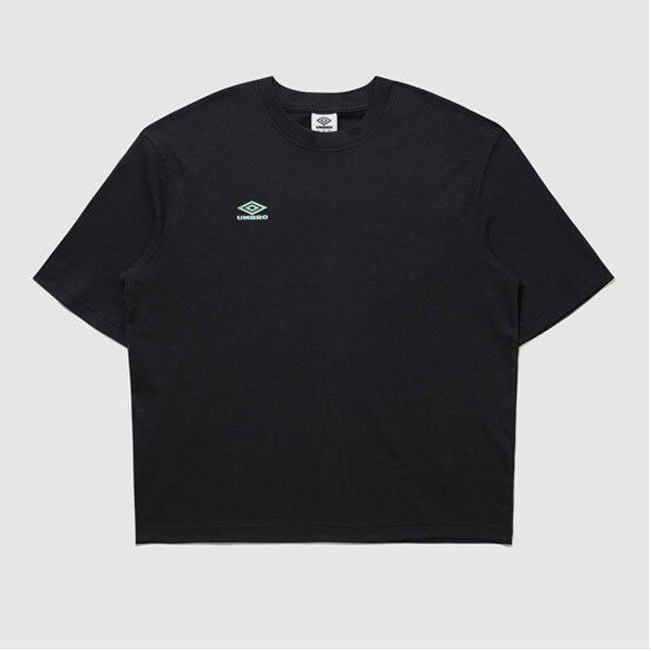 NQスタンプグラフィック半袖TシャツUR111CRS31 BLACK