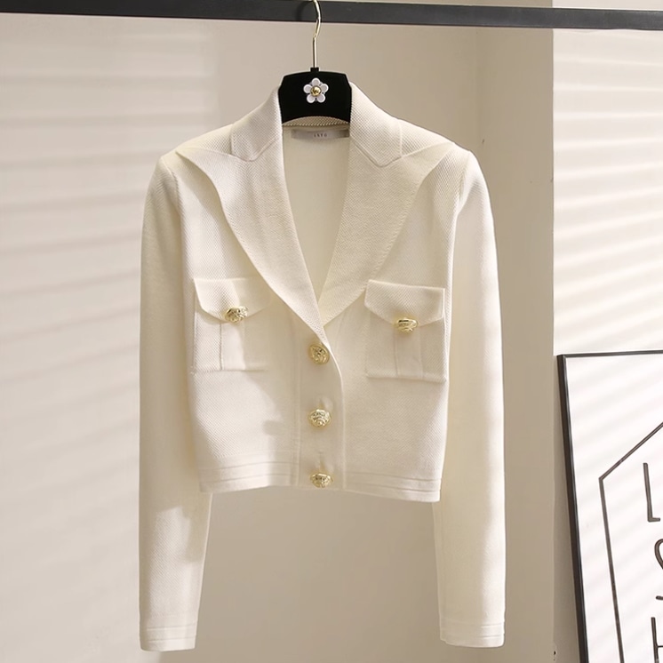 レディース トップス ニット カーディガン 長袖 Vネック 襟付き フェミニン 前開き ボタン ニット かわいい 大人可愛い きれいめ シンプル カジュアル 上品 おしゃれ こなれ感 ガーリー