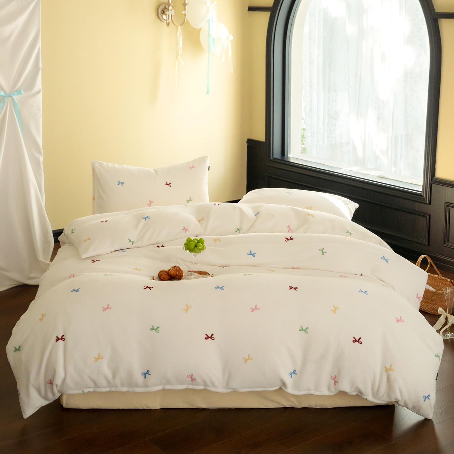 布団カバー 3点セット 可愛いリボン マイクロファイバー 冬 あったか 吸湿発熱 静電気防止 ふわふわ 毛玉なし 防臭 抗菌・防ダニ 肌に優しい ポリエステル (少女のパーティー シングル)