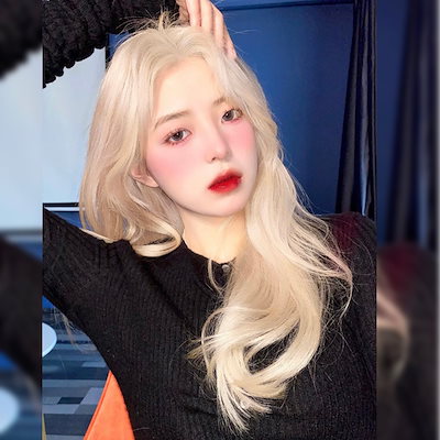Qoo10] ウィッグ女ロングレトロ赤cosミディアム : バッグ・雑貨