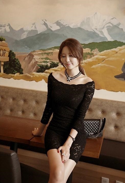 1487.オフショルダー総レースタイトドレス（ブラック）結婚式 パーティー 二次会 ディナー クラブ 2019 春夏 sale