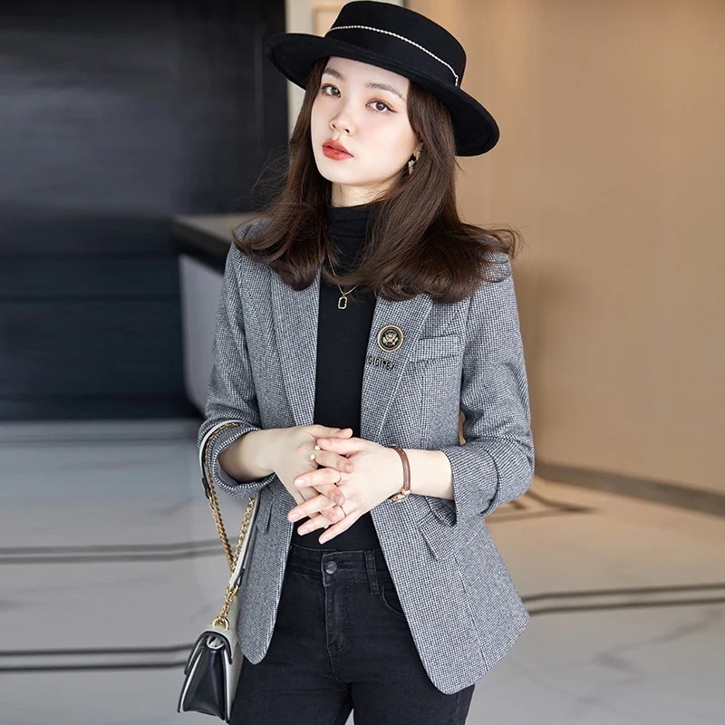 人気沸騰ジャケットレディース春秋テーラードジャケット長袖無地アウターチェックジャケットゆったりカジュアル通勤お出かけ二次会入学式2030