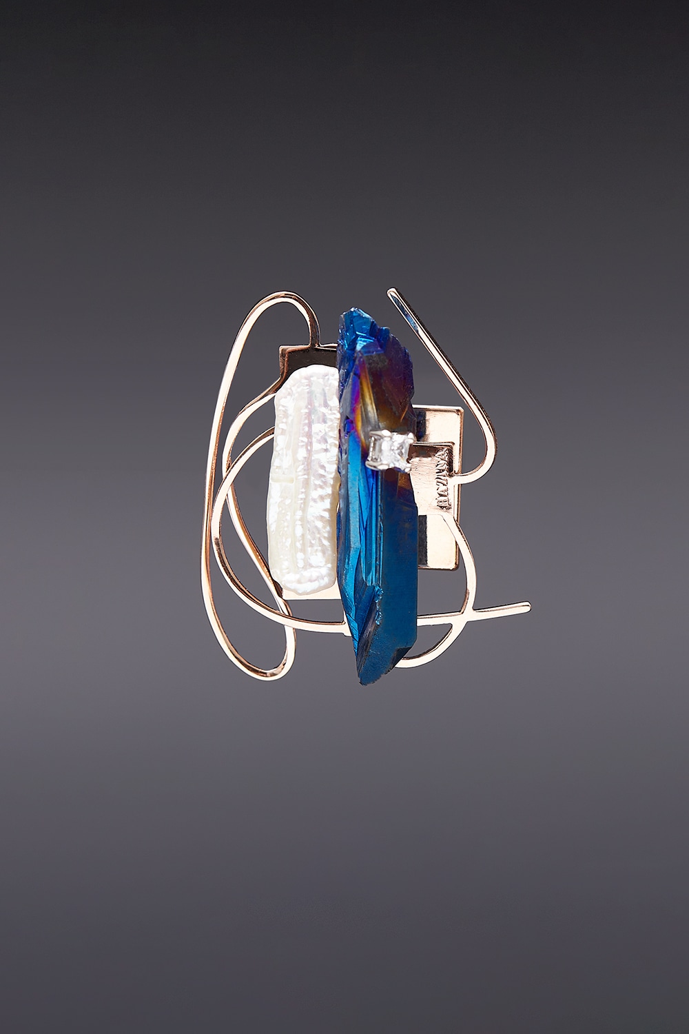 [HAZINA] Dancing Objet No.9 Petit Brooch - Blue