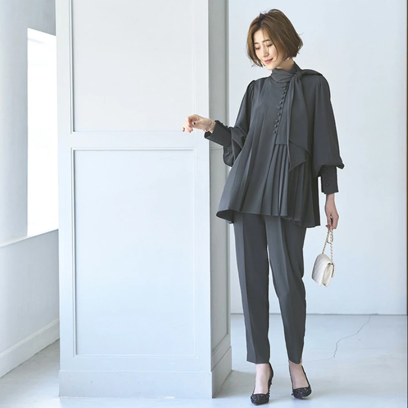 【高級品質!】 入園 入学 卒園 卒業式 ママスーツ 女っぽさが漂う ランタンスリーブ通勤/OLシャツ+レギュラーウエストパンツ