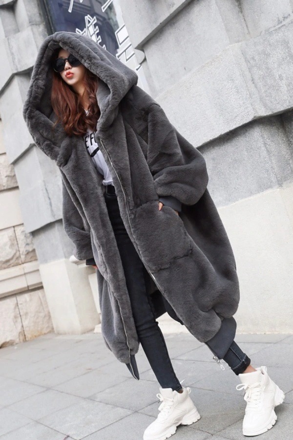 アウター2 023新作 カワウソの毛皮を模した厚手のロングフードジャケット レディース 韓国ファッション