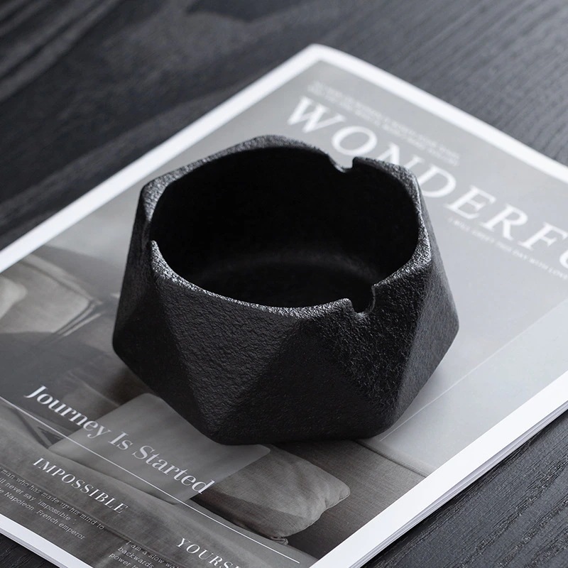 【200点セット】【送料無料】北欧シンプルセラミック灰皿オフィス・インテリア蓋付きアイデア流ホテル灰皿