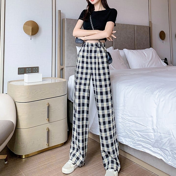 ボトムス チェック柄 ストレート ワイドパンツ ９分丈 ロング丈 ハイウエスト 脚長 美脚 スタイルアップ かわいい 大人可愛い きれいめ シンプル カジュアル 大人 上品 おしゃれ お洒落