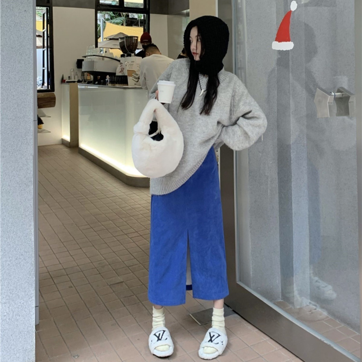 レディース スカート スリム 細身 Aライン フェミニン スリット かわいい 大人可愛い きれいめ シンプル カジュアル おしゃれ こなれ感 ラフ ガーリー ルーズ 個性的 抜け感 ナチュラル 無地