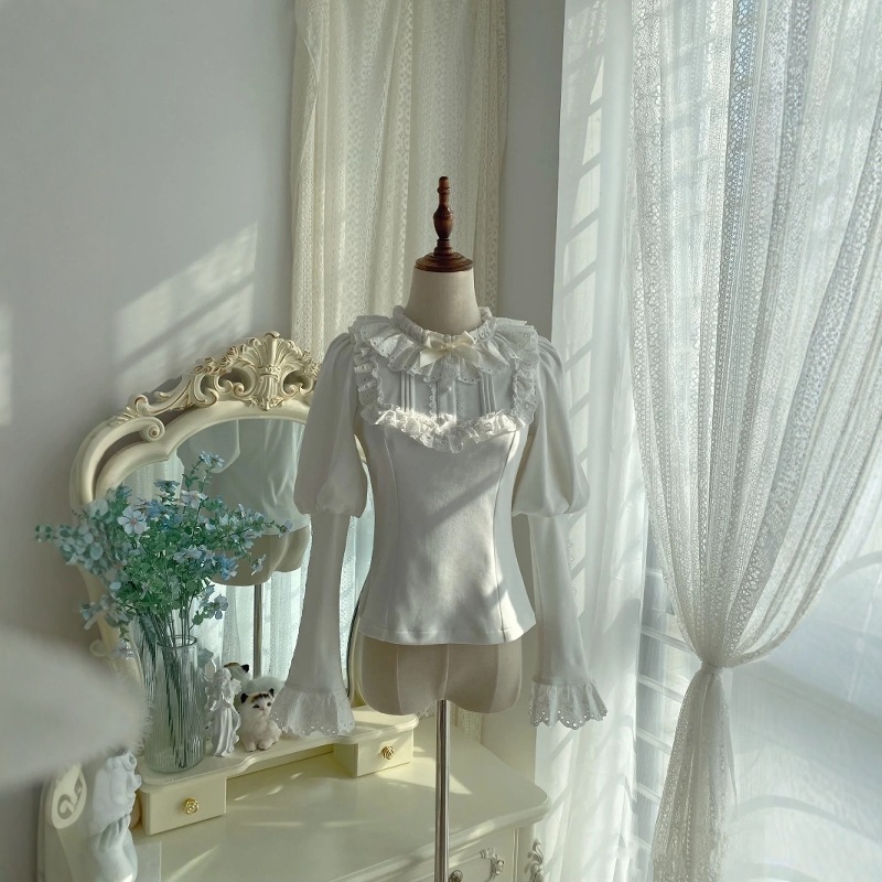 Lolita秋冬ベルベット中にロリータ丸首とjsk暖かい羊脚袖シャツがついています 4,578円