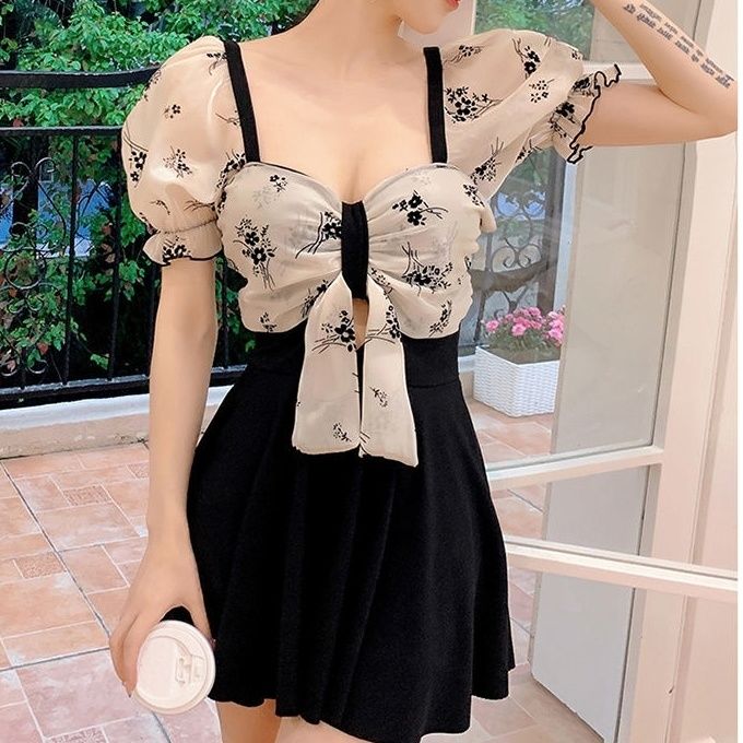 水着 レディース 体型カバーサンダル スイムウェアswimsuit年夏の新商品腹掛けコンサバティブワンピース型水着女性フォトシュートセクスィースパ 韓国ファッション