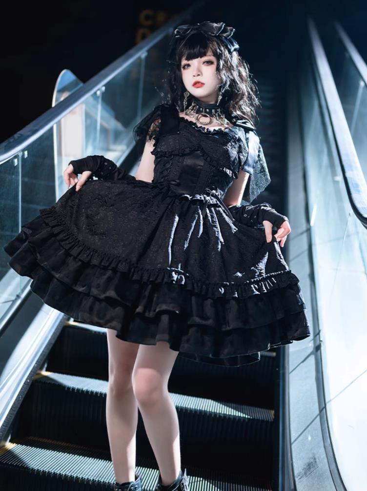 156【新作登場 最安値】 ロリータ ワンピース　 ゴスロリ コスプレ メイド服 コスチューム 文化祭 学園祭 衣装 仮装 ハロウィン おすすめ 可愛い 長袖 ドレス　日常　写真　舞台　花嫁