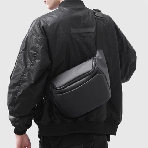 [マテマティック] タオ M20 クロスバッグ メッセンジャーバッグ スリングバッグ 男子学生 大学生 会社員 バッグ x1個