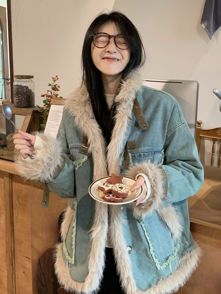 秋冬防寒 あったか 中綿 アウター 韓国風スタイルアップ かわいい ブルゾンファー付きファッション系裹起毛大人ゆったりカジュアルストリートサイズレディースムートン襟ゆるダボ シルエット学生通学丈エコ