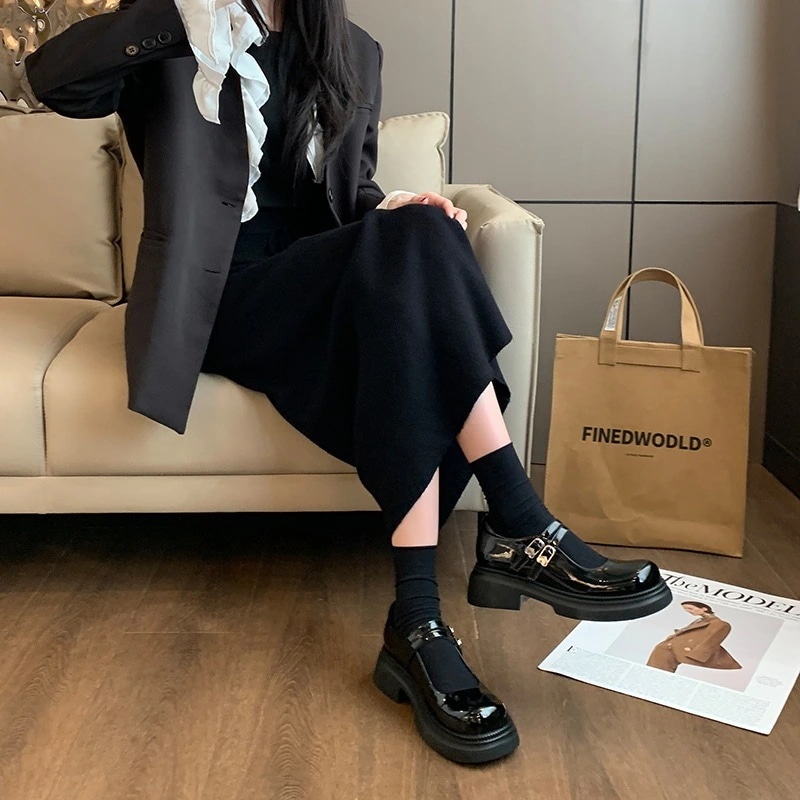 厚底メリージェーンレディースシューズ スリッパ カレッジスタイルの浅い口の靴 大きいサイズの女性の靴