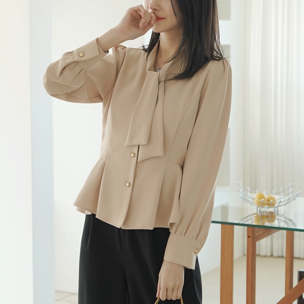 クリック＆ファニーリネットピンタックタイブラウス