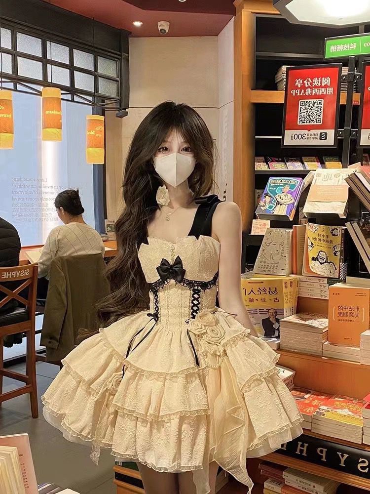 ロリータドレス 2024 春夏 着痩せ 新作 ティーブレイクドレス 花嫁 洋服