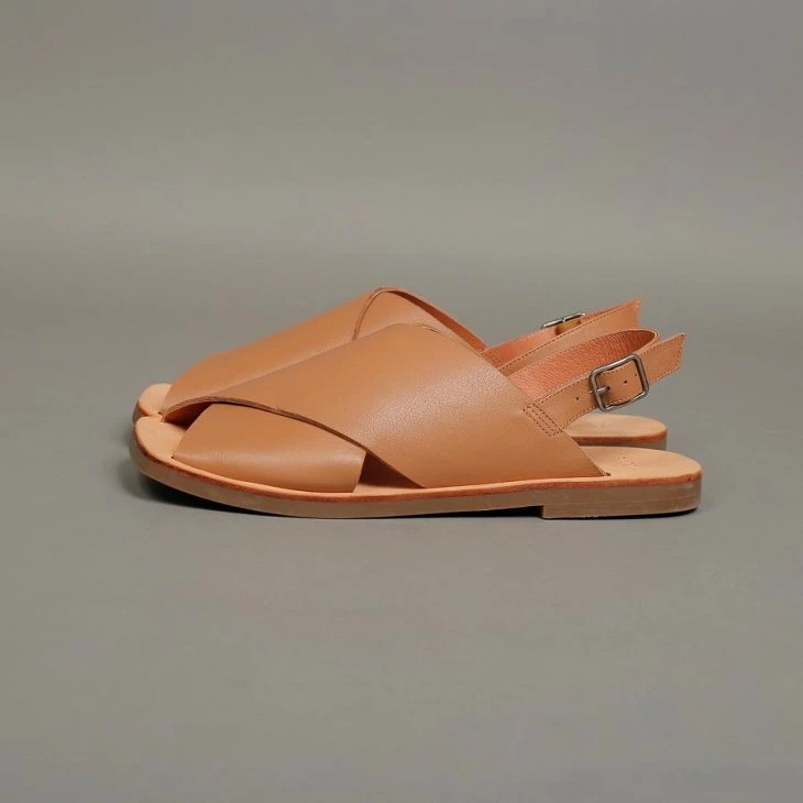 VOLARE (ヴォラーレ) Crossbelt Squaretoe Sandal 2