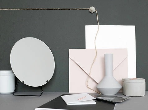 MOEBE STANDING MIRROR (black) 30cm