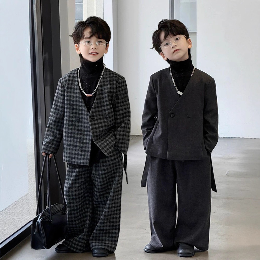 タキシード スーツ 結婚 結婚式 卒業入学 学園祭 発表会 七五三子供服 子供服 フォーマル 男の子用の秋のスーツトレンディな新しい小さなスーツ子供用ドレススタイリッシュなジャケット