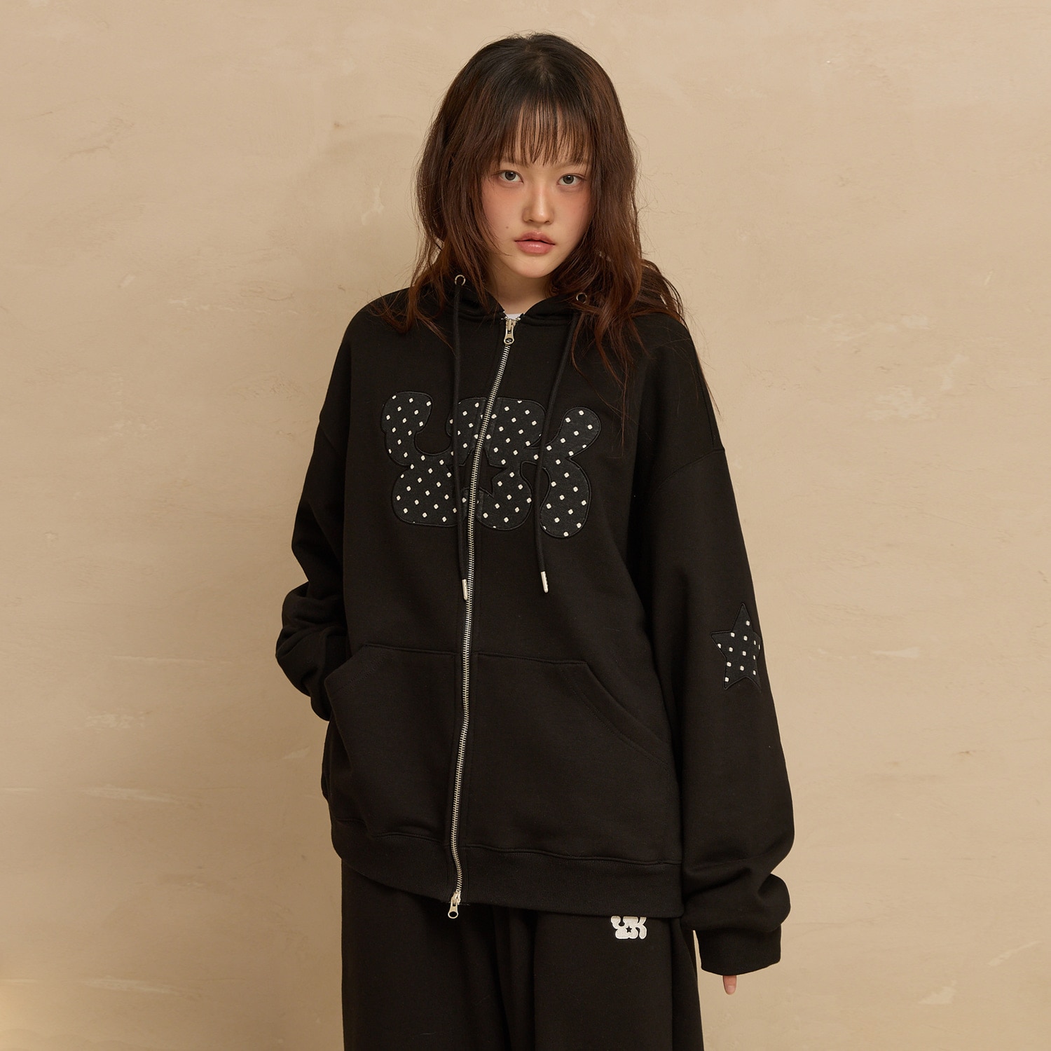 YK Applique Dot Hood Zip Up BLACK