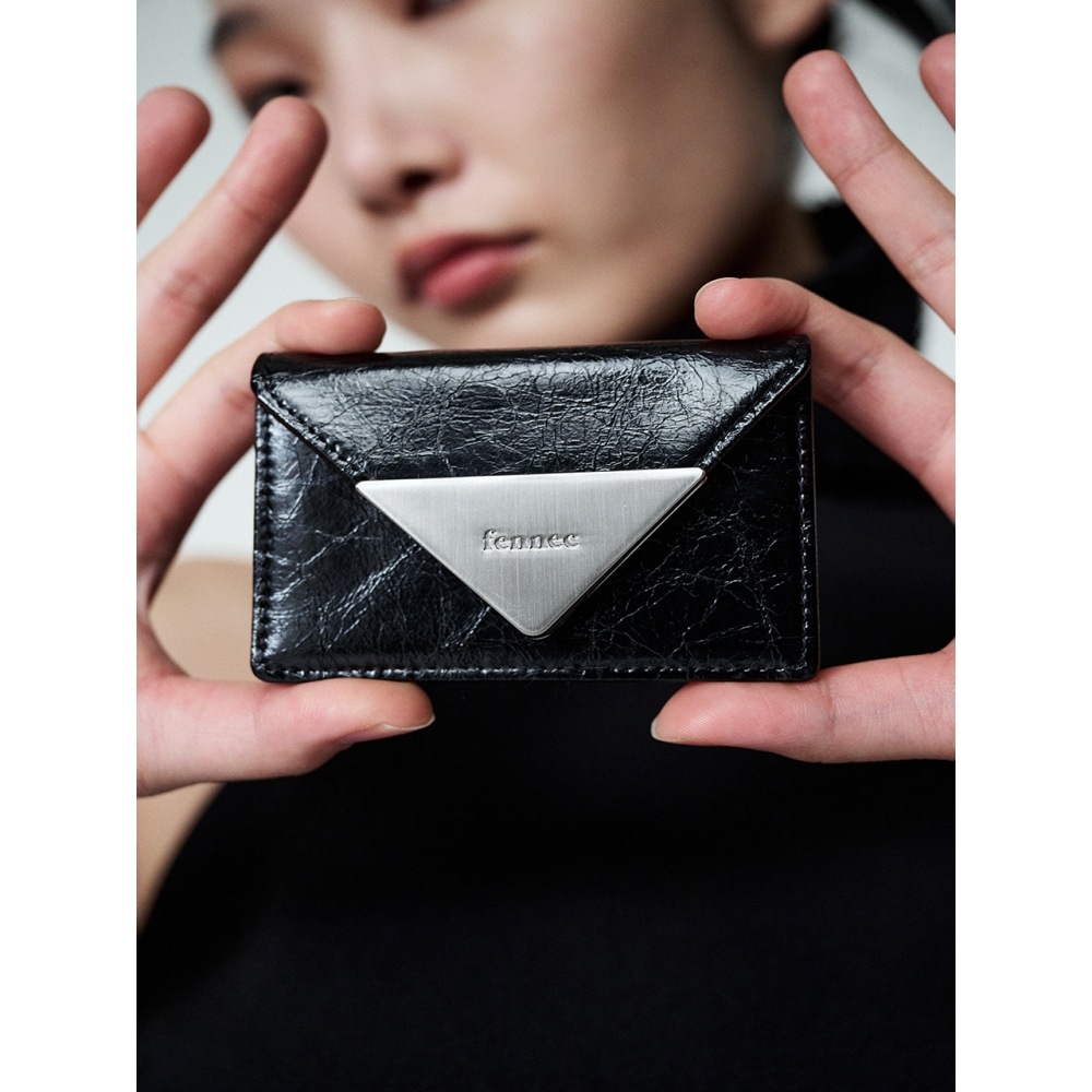 フェネッククリンクルトライアングルアコーディオンポケットブラック