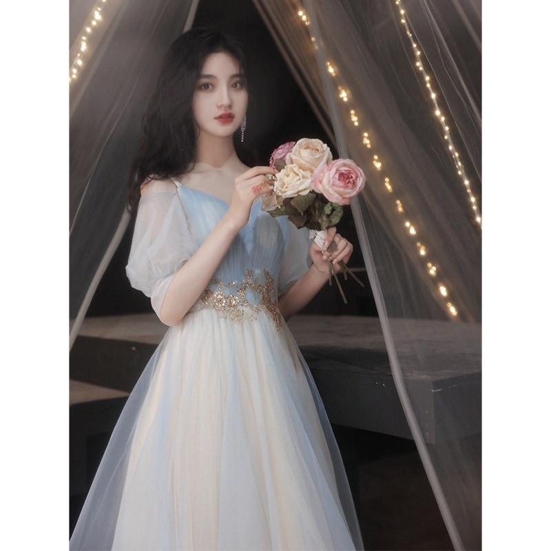 ライトブルーのフレンチバンケットドレスエレガントでエレガントレディライクでスリム通常は女性のイブニングドレスを着用できます 6,429円