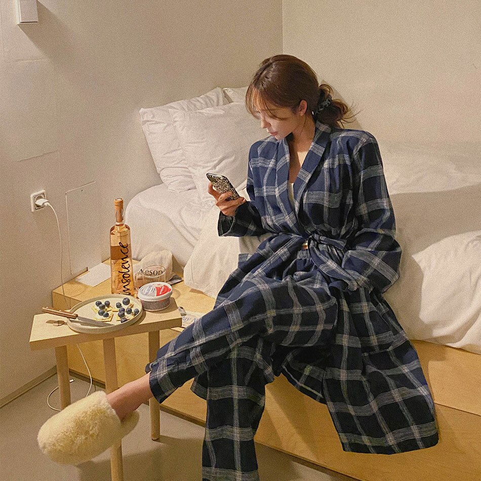 ツーピース トップス ボトムス ルームウェア l 部屋着 寝巻き ナイトウェア ガウン ワイドパンツ ストレートパンツ ロング丈 袖あり 長袖 襟付き ウエストマーク 前明 ツーピース かわいい 8,821円