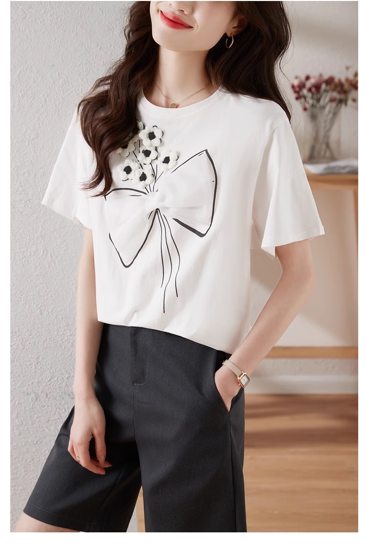 綿 ルース ヘビー フラワー リボン ミッドレングス 女性 半袖 Tシャツ 女性 個性的 トップス Tシャツ 白シャツ 白トップス 袖あり 半袖 ラウンドネック 襟なし かわいい 大人可愛い