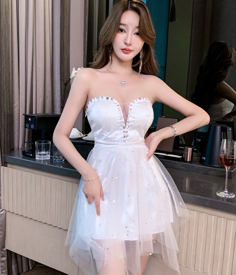 ワンピース デート ミニ丈 半袖 レース チュール フリル 可愛い きれいめ 上品 おしゃれ かっこいい 可愛い ラブリー キュート ガーリー クール モード系 セクシー エレガント 存在感