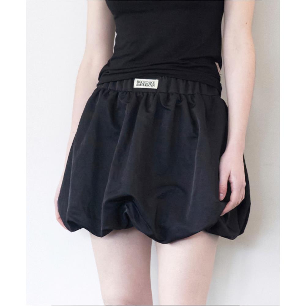 ROCKCAKE Nylon Shirred Balloon Skirt Black RC24SK02600B