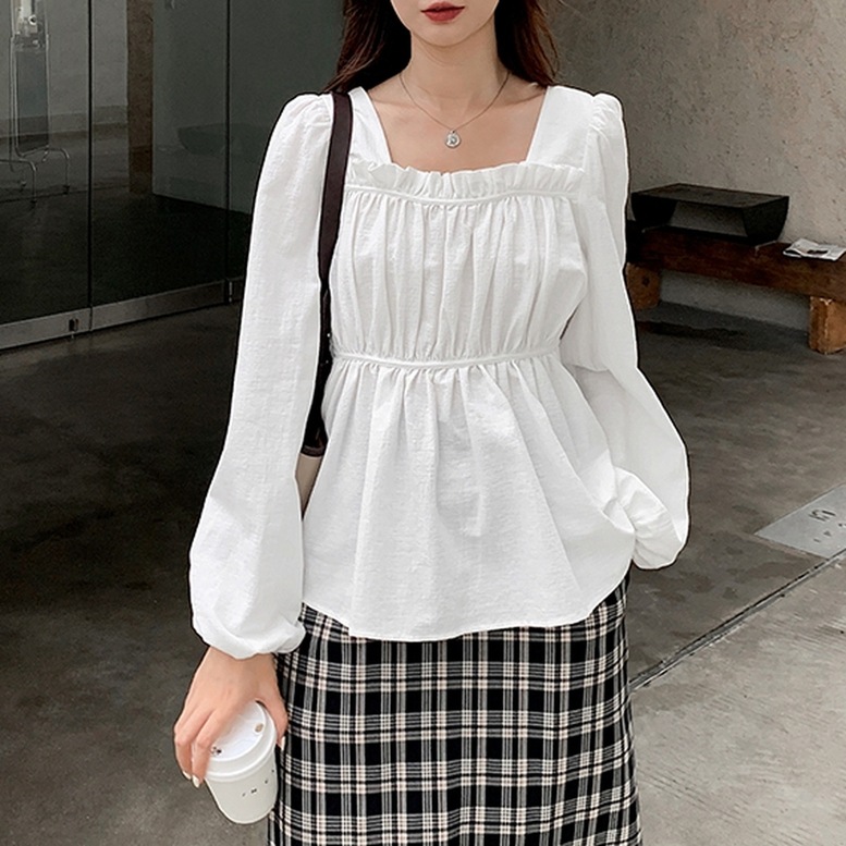 レディース シャーリングブラウス ペプラム シャツ トップス プルオーバー スクエアネック 長袖 バルーンスリーブ フリル ギャザー フレア 白 ホワイト 黒 ブラック 大人可愛い きれいめ 6,199円