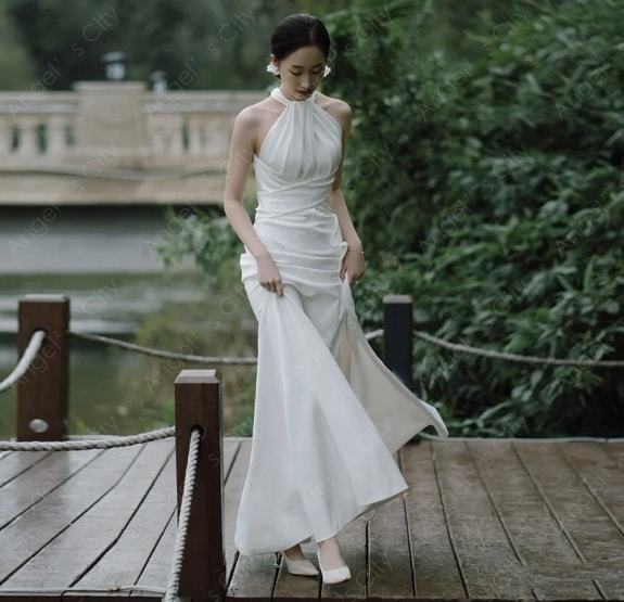 2024 新作 高級質感ドレス ウエディング ドレス 衣装 パーティドレス カラードレス ロングドレス ステージドレス ホルダーネック ロング ロング丈 袖なし タイト スリム 胸元 谷間 背中魅せ