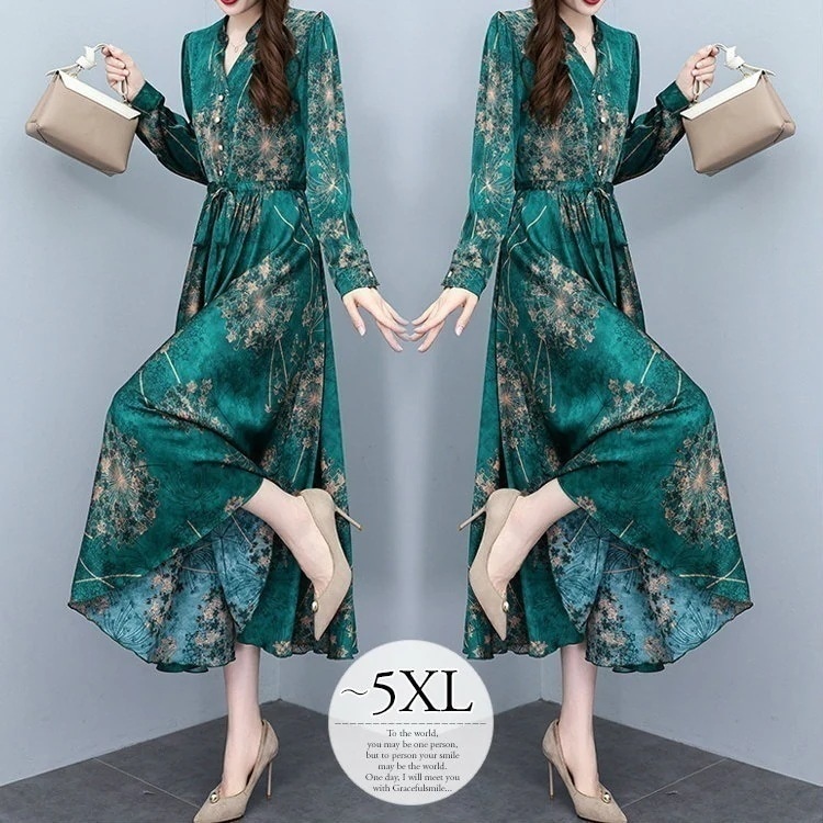 高級感溢れるクラシカルデザインで品のある女性にロング丈が清楚さときちんと感を演出