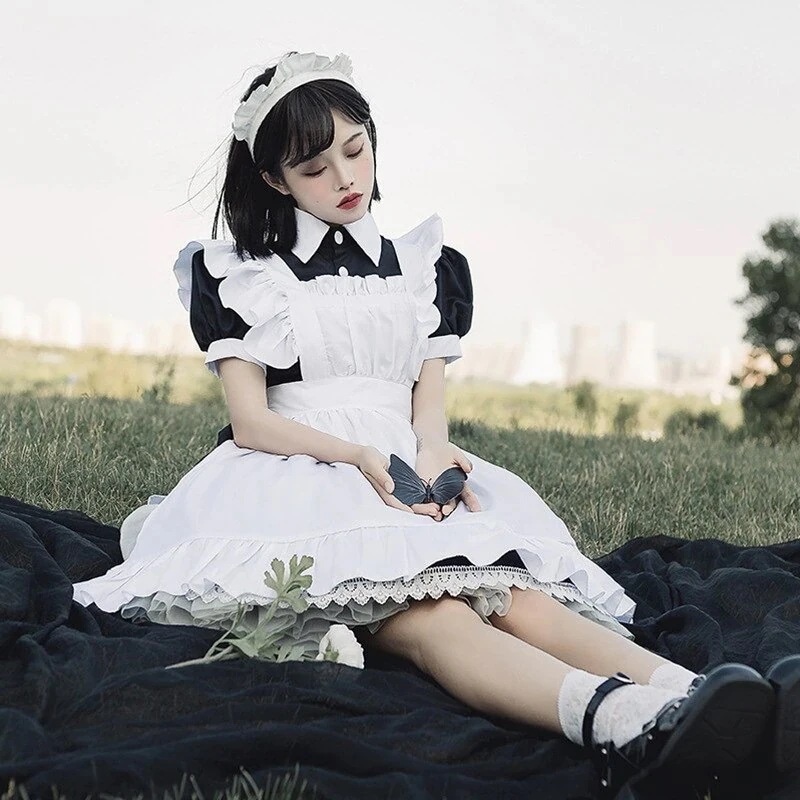 日本のアニメサービスメイドユニフォームロリータドレスソフトシスターカフェ白黒メイド衣装髪