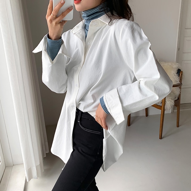 女性用の誰でもきれいなシャツ