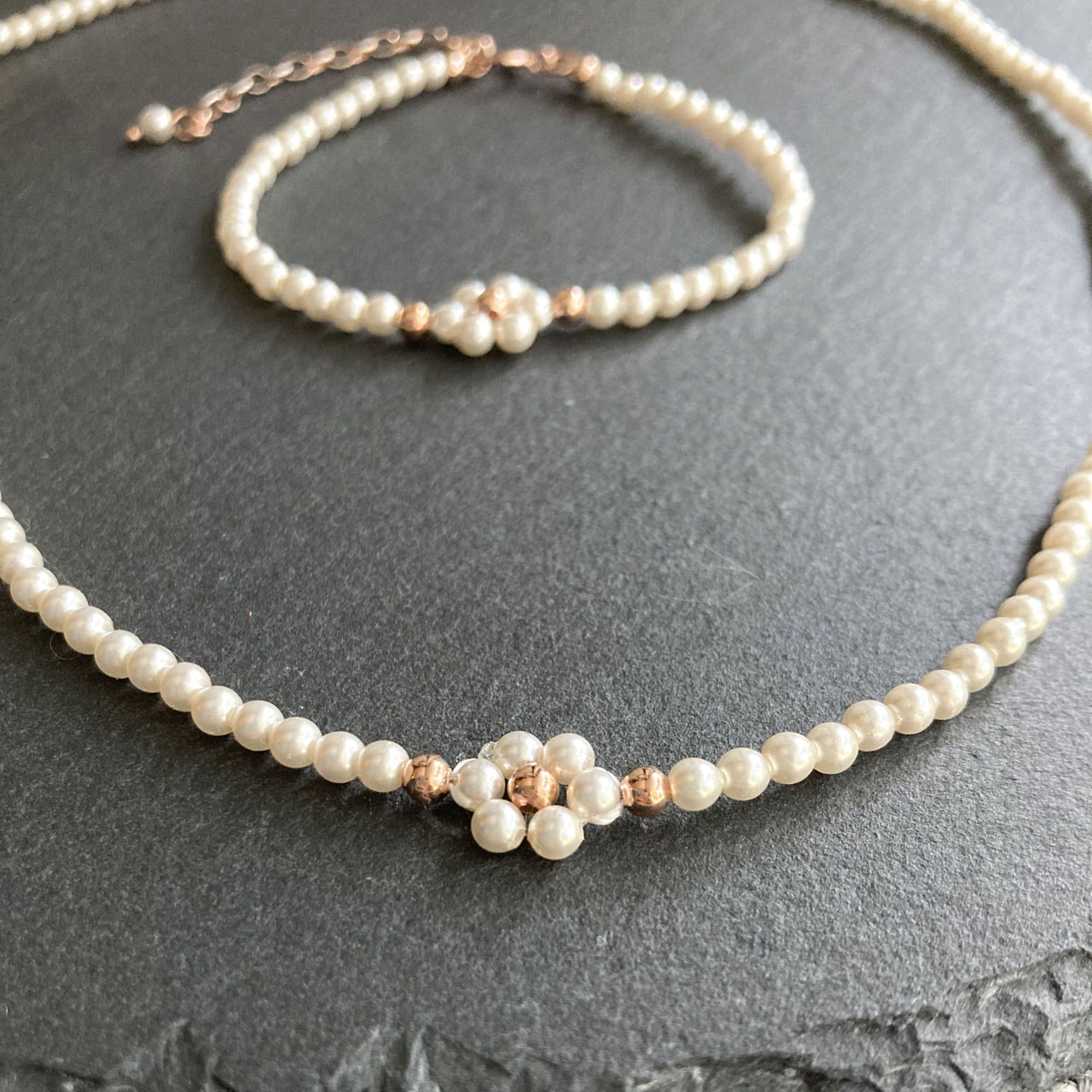 [国内発送] 韓国ジュエリー・フラワースワロフスキーパールネックレス・Silver925