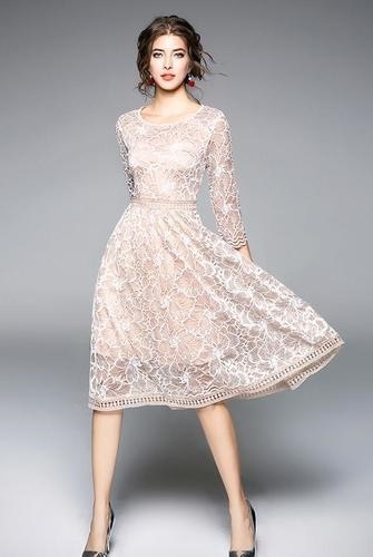 1404.レースミモレ丈ドレス（アプリコット） 2019 春夏 sale 結婚式 二次会 お呼ばれ ドレス 披露宴 レディース 膝丈 パーティードレス 結婚式 フォーマル dress 半袖