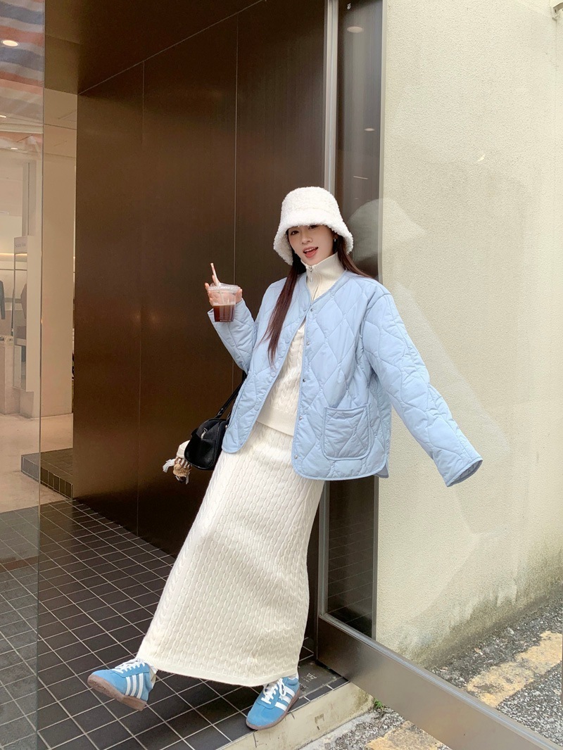 ふっくら中綿 あたたかい 防寒あったか暖かいかわいい ブルゾン厚手アウターBF風無地羽織るックファッション系大人ゆったりカジュアルストリートスタンドネックにサイズ丈シルエットレディース黑