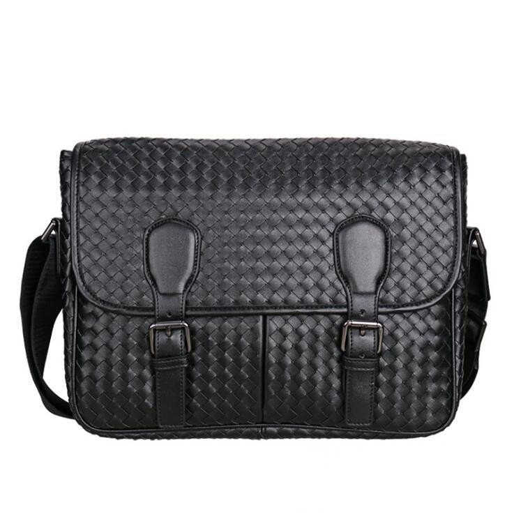かばん A4 牛革 ショルダーバッグ 斜め掛け 本革 メッセンジャーバッグ メンズ ビジネス 編み込み 鞄 大容量 肩がけ 通学 通勤 レザー 耐摩